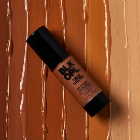 Black Opal True Color Pore Perfecting Liquid Foundation - 1 fl oz image {3}