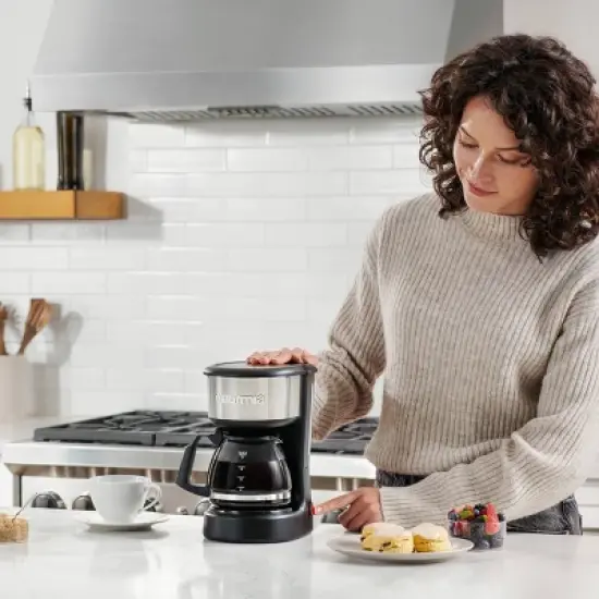 Gourmia 5 Cup One-Touch Switch Coffee Maker with Auto Keep Warm Black: Small Drip Coffee Machine, 700W, Basket Filter image {7}