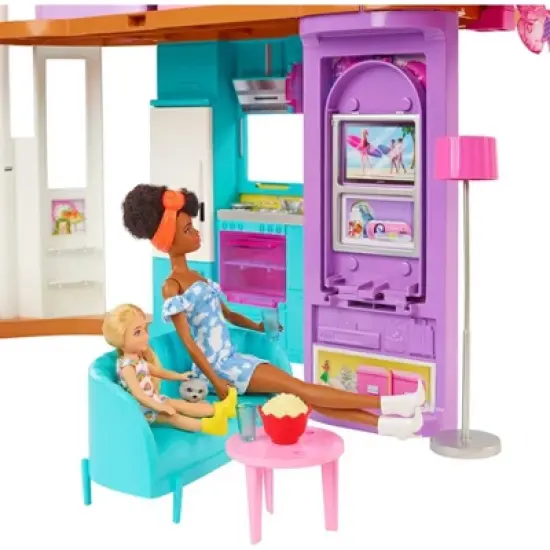 Barbie Vacation House Playset image {3}
