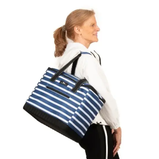 SCOUT Stand Up Cooler image {9}