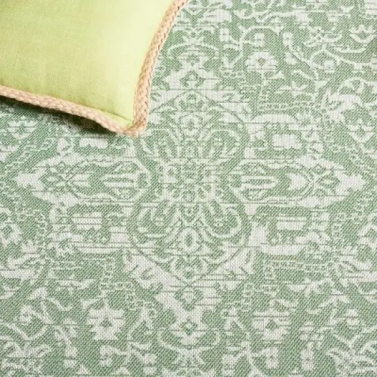 Bermuda BMU813  Machine Washable UV Resistant Stain Resistant Non-Shedding Power Loomed Indoor/Outdoor Rugs - Safavieh image {4}