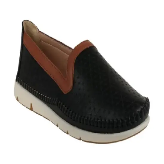 GC Shoes Norah Perforated Two-Tone Flats image {5}