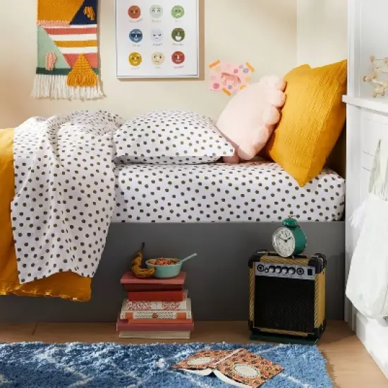 Dotted Microfiber Kids' Sheet Set - Pillowfort&trade; image {5}