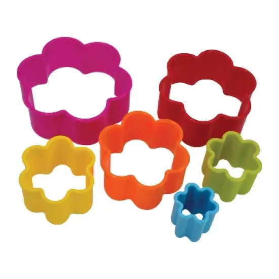 R&M International Scalloped Cookie and Biscuit Cutters, Assorted Sizes, 6-Piece Set image {1}