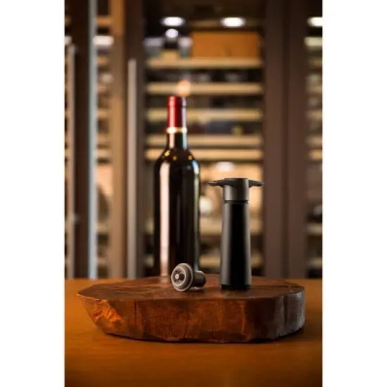 Vacu Vin Wine Saver with Stopper image {1}