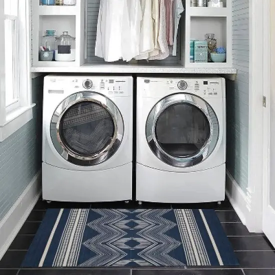 Lyerly Washable Outdoor Rug Navy/Ivory - Linon image {8}