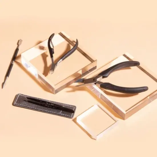 JAPONESQUE Toenail Clipper & Cuticle Pusher Soft Touch image {6}