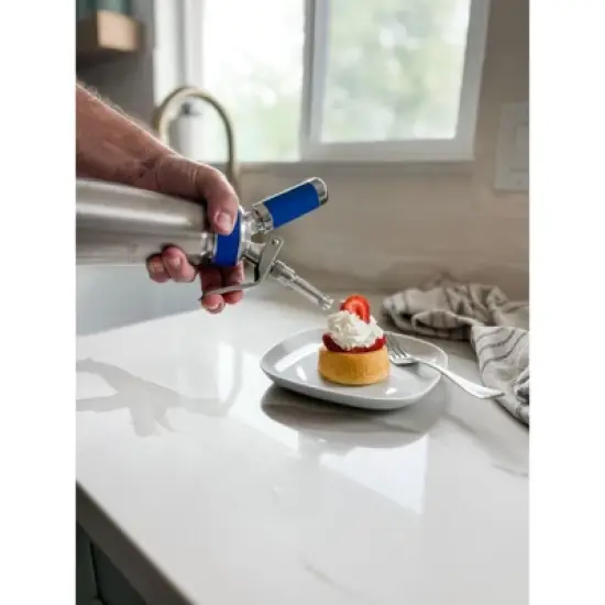 Frieling Professional S/S Cream Whipper, 0.5L (1 pint) image {3}