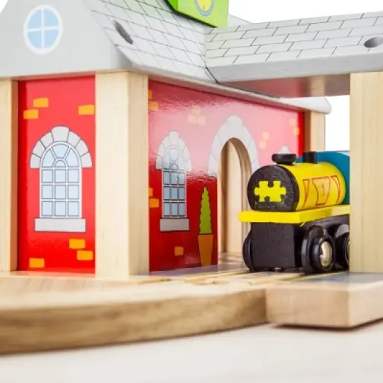 Bigjigs Rail Railway Station Wooden Railway Train Set Accessory image {8}