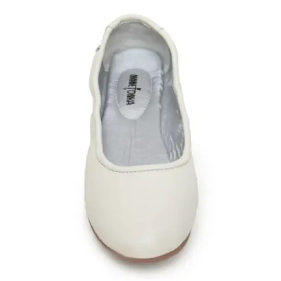 Minnetonka Women's Leather Anna Ballerina Flat image {1}