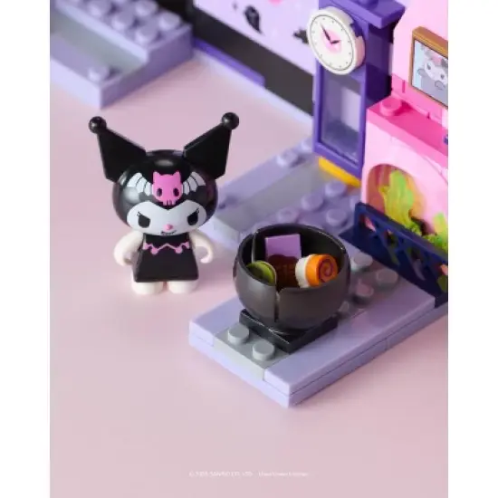 Hello Kitty Medium Playset & 2_1.5" Figures Sanrio Medium Building Set - Kuromi's Haunted House image {20}