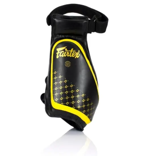 Fairtex TP4 Compact Thigh Pads image {1}