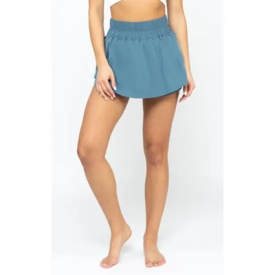 Yogalicious Radiant Commuter Woven High Waist Skort image {8}