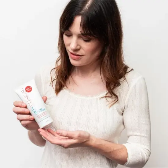 SkinClinical Daily Restore Hydrating Lotion with Shea Butter & Aloe Strong Moisturizer for Very Dry Skin, Patented Ingredient SBD-4 (6oz) image {3}