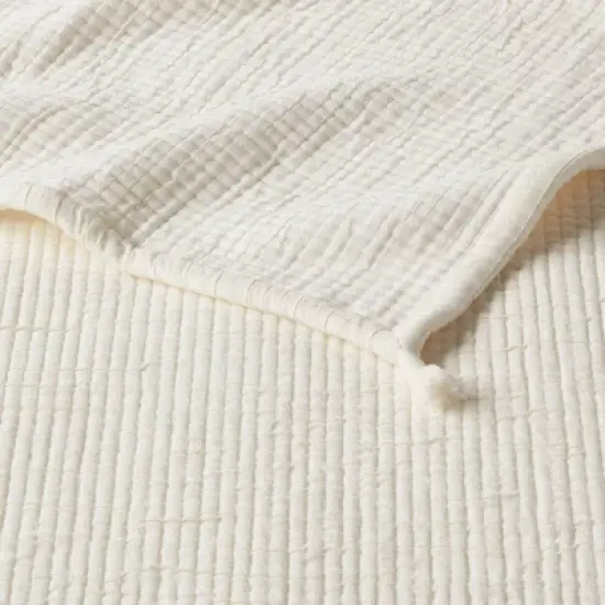 Double Cloth Quilt - Threshold&trade; image {3}