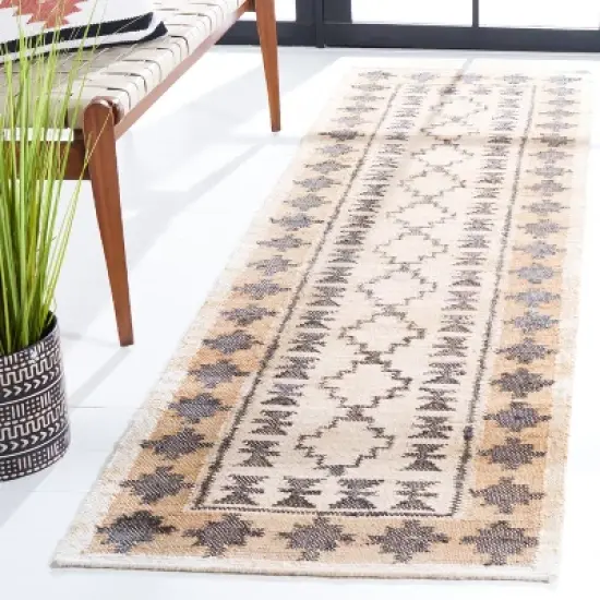 Kilim KLM755 Hand Woven Area Rug - Safavieh image {1}