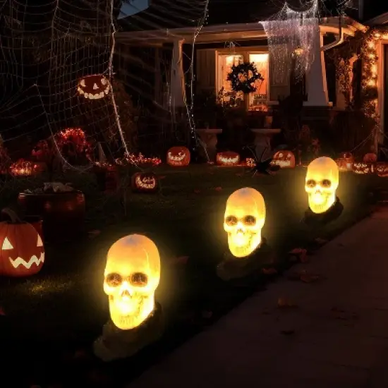 Joyfy 3 Pcs Skeleton Lightup Skull Stakes for Halloween Outdoor Decorations, Pathway Makers for Halloween Party, Lawn Props, Halloween Yard Decor image {8}