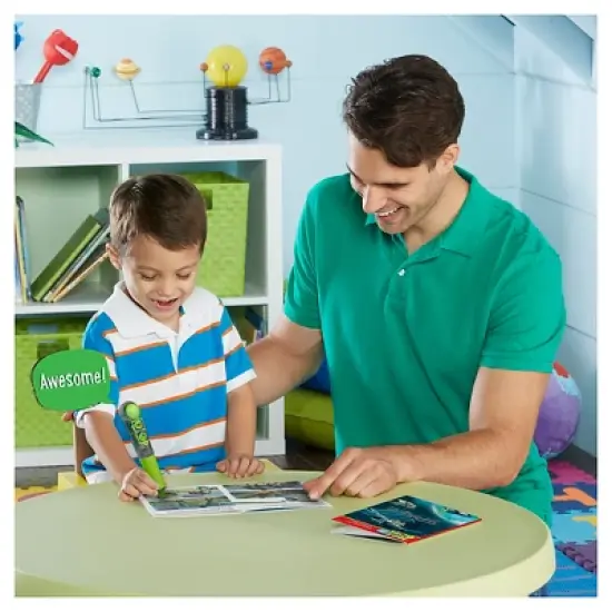 Educational Insights Hot Dots Jr. Ultimate Science Facts Interactive Book Set with Talking Pen image {3}