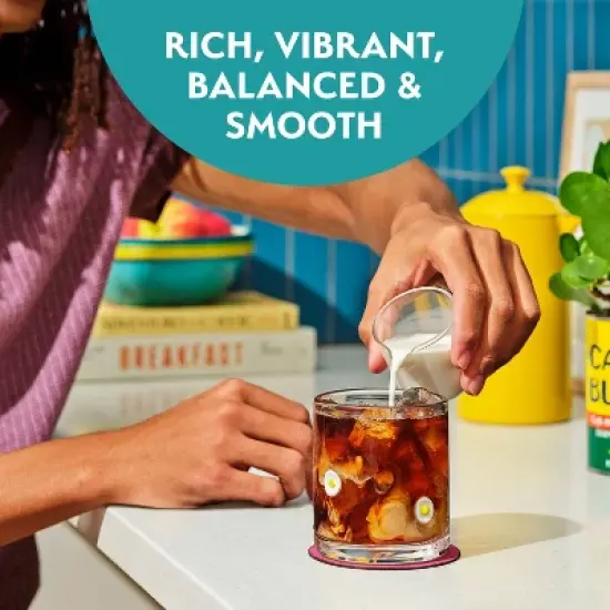 Cafe Bustelo Medium Roast Whole Bean Coffee - 10oz image {4}