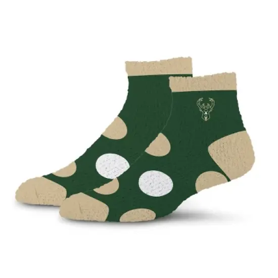 NBA Milwaukee Bucks Big Dot Fuzzy Socks image {3}