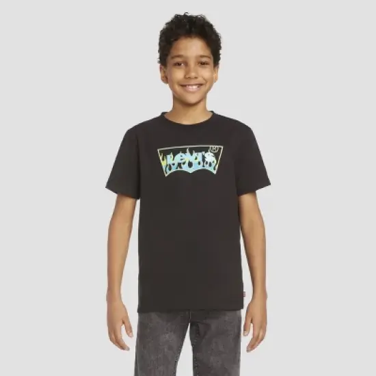 Levi's&reg; Boys' Short Sleeve Batwing Logo Graphic T-Shirt - Black image {10}