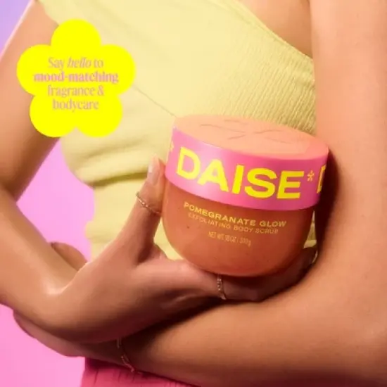 DAISE Pomegranate Exfoliating Body Scrub - 18oz image {2}