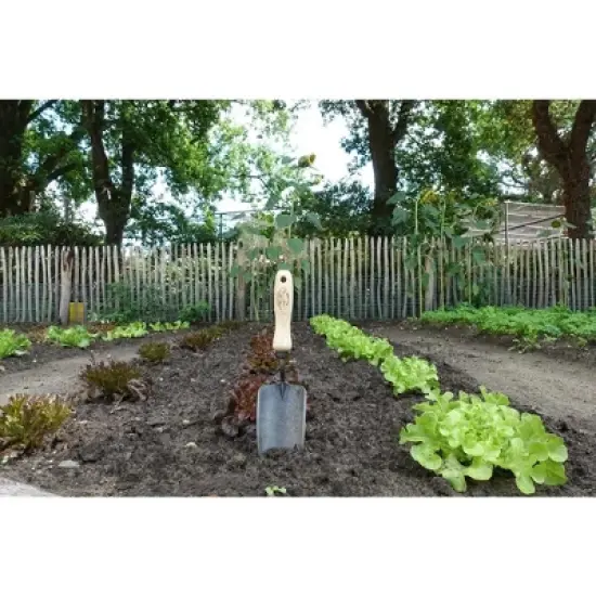 Tierra Garden Trowel image {2}