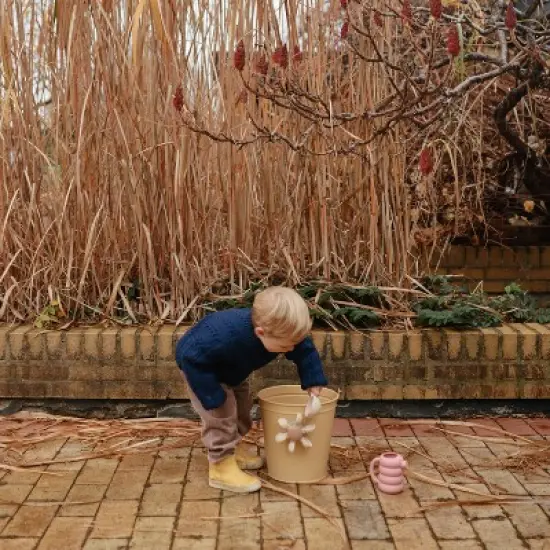 Mushie Water Wheel Bath Toy image {5}