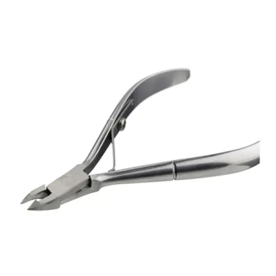 JAPONESQUE Cuticle Nipper image {1}