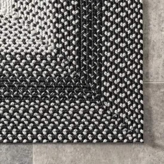 nuLOOM Kaila Ombre Bordered Indoor and Outdoor Patio Area Rug image {4}