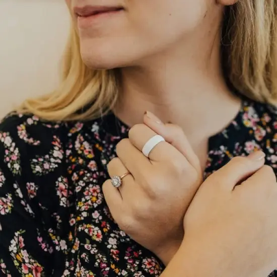 Enso Rings Star Wars Darth Vader Lightsaber Classic Silicone Ring - Black/Red image {3}