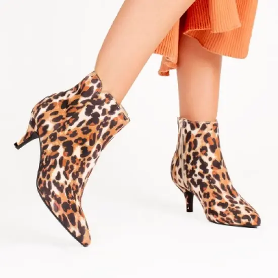 Journee Collection Womens Isobel Tru Comfort Foam Inside Zip Stiletto Booties image {8}