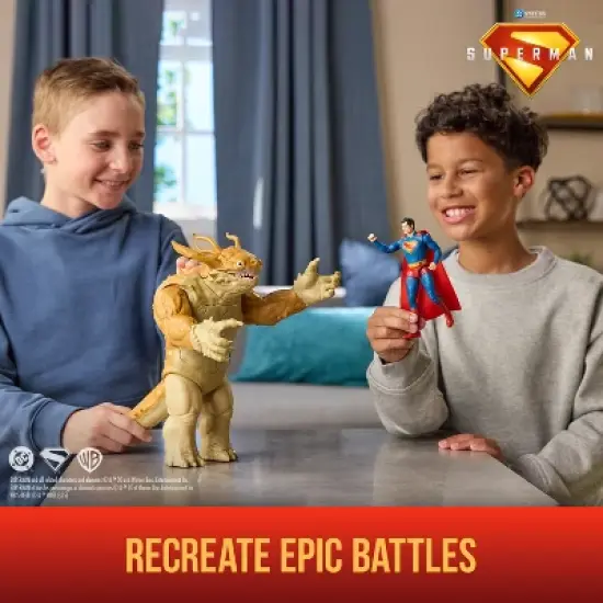 Superman 6" Kaiju Battle Pack Action Figure Playset image {2}