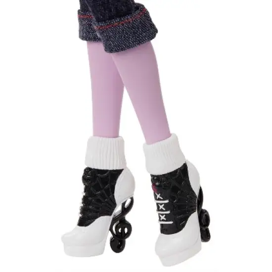 Monster High Boo-riginal Creeproduction Operetta Doll with Diary, Doll Stand and Pet image {4}