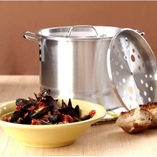 IMUSA Steamer Set Containing a 28qt and 10qt Steamer image {4}