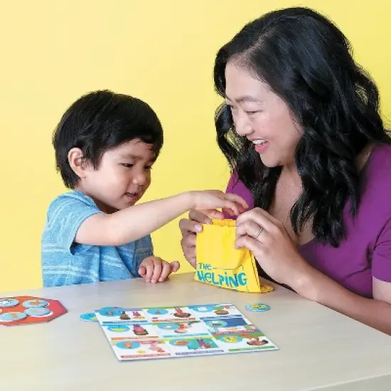 MindWare Friends & Neighbors Matching Game - Early Learning image {3}