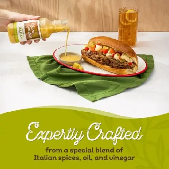 Olive Garden Salad Dressing and Crouton Pack (16oz Bottle) image {3}