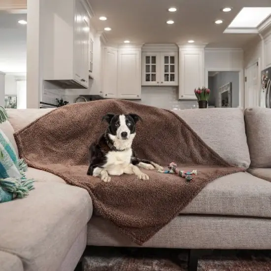 rocket & rex Waterproof Pet Blanket and Furniture Protector image {4}