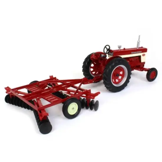 1/16 International Harvester Farmall 560 with Disk ZFN44223 image {2}
