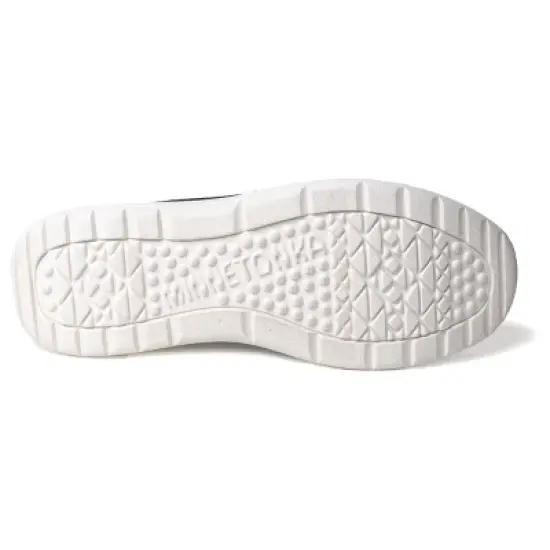 Minnetonka  Men's Expanse Slip On Shoes image {4}