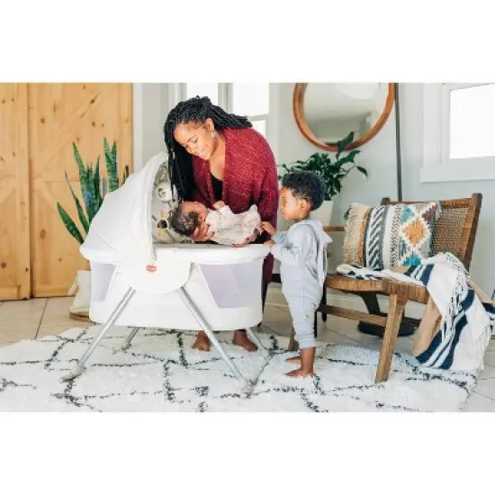 Tiny Love Love 2-in-1 Deluxe Take-Along Bassinet image {1}