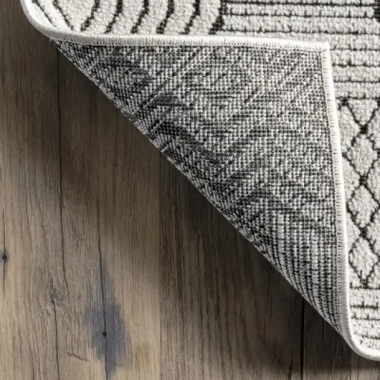 nuLOOM Valerie Textured Geometric Indoor/Outdoor Patio Area Rug image {6}