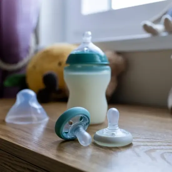 Tommee Tippee First Years Silicone Baby Bottle Set - 6ct image {5}