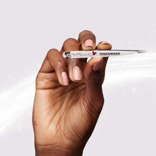 Tweezerman Disney Mickey Mouse & Minnie Mouse Forever in Love Petite Tweezer Set image {8}