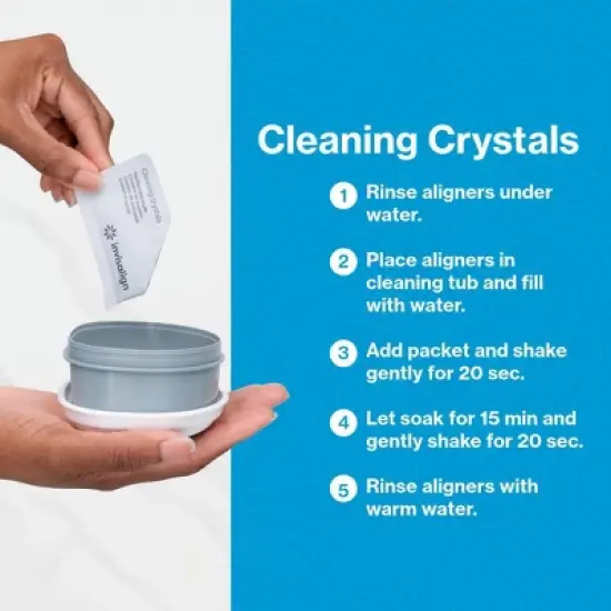 Invisalign&trade; Cleaning System image {2}