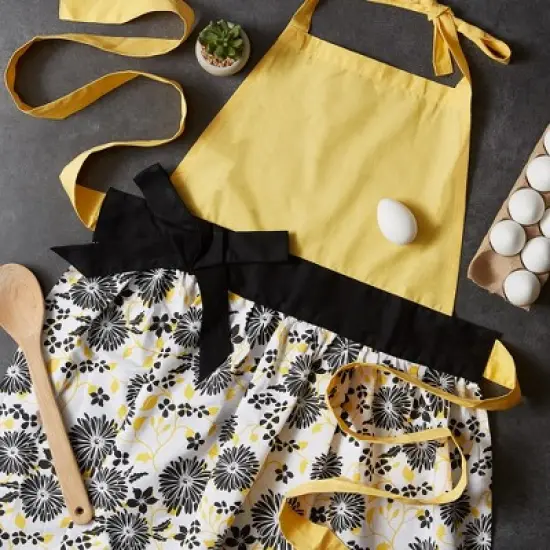 Design Imports  Printed Skirt Apron Snapdragon Daisy image {5}