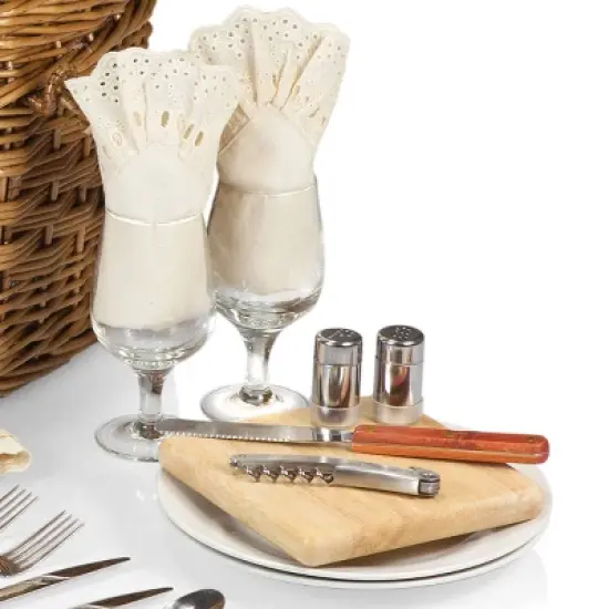 Picnic Time Perfect Pair Picnic Basket: Wicker Heart-Shaped Set, Brown & White image {7}