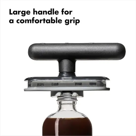 Good Grips Twisting Jar Opener with Basepad image {4}
