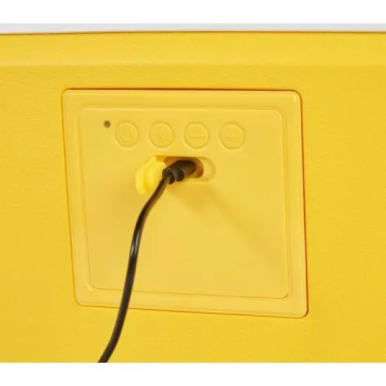 Igloo Playmate Classic Kool Tunes Cooler with Built-in Wireless Speaker - Yellow image {11}