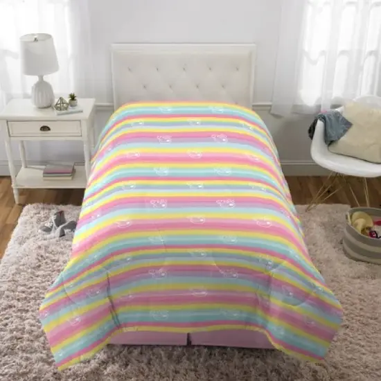 Twin Peppa Pig Rainbow Dreamer Reversible Kids' Bedding Bundle: Comforter Set with Pillow Case & Sheets, Multicolor image {5}